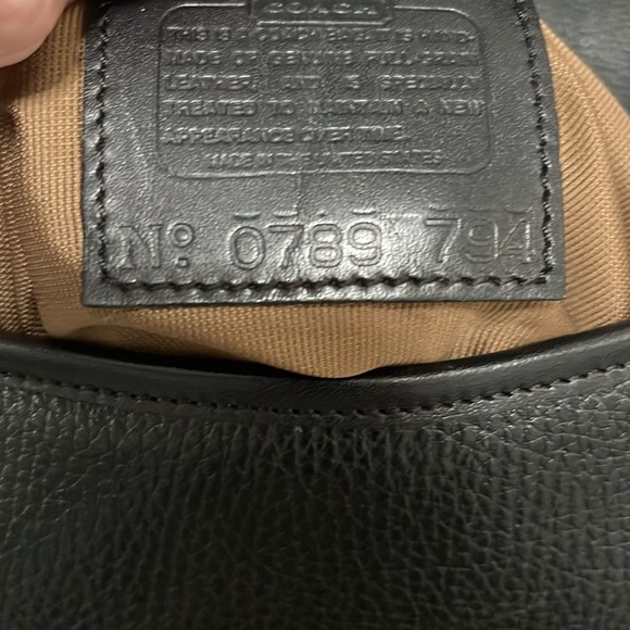 Vintage Coach Black Pebbled Leather Bucket Bag - Picture 14 of 16